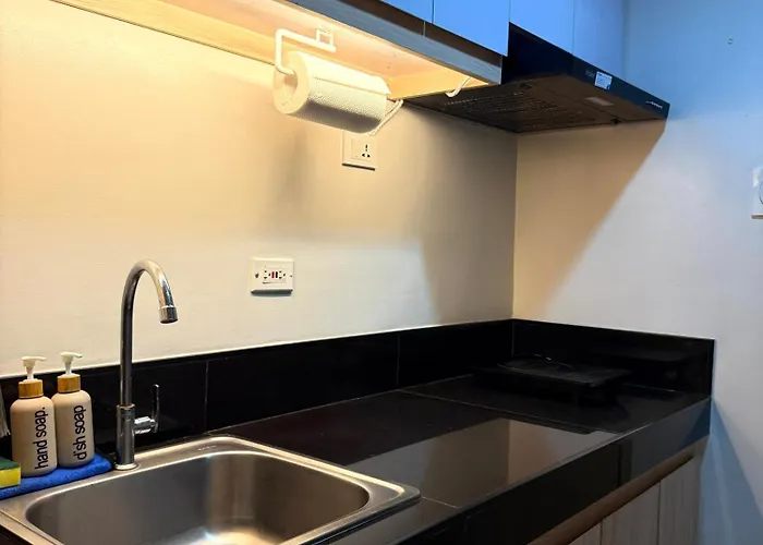 Spacious 2br Near Sm Novaliches 3 Beds With Wifi